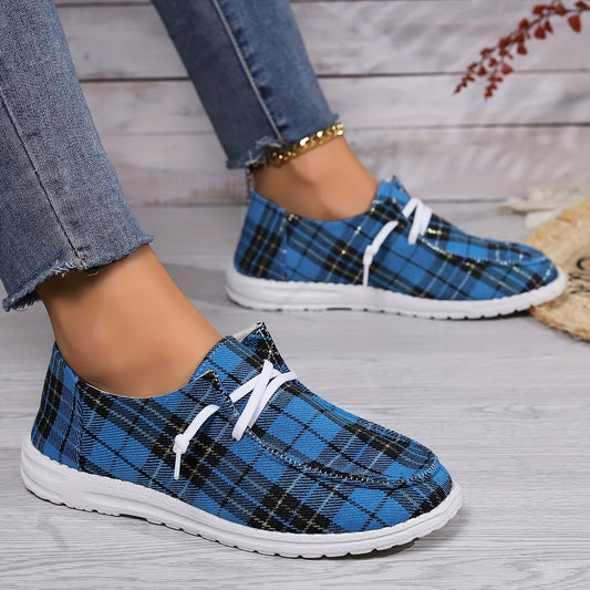 Women's Santa Claus Print Canvas Shoes, Christmas Low Top Slip On Loafers, Casual Flat Round Toe Sneakers